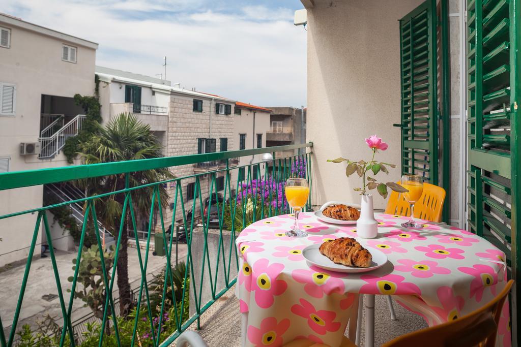 Apartment Nevia Makarska Oda fotoğraf