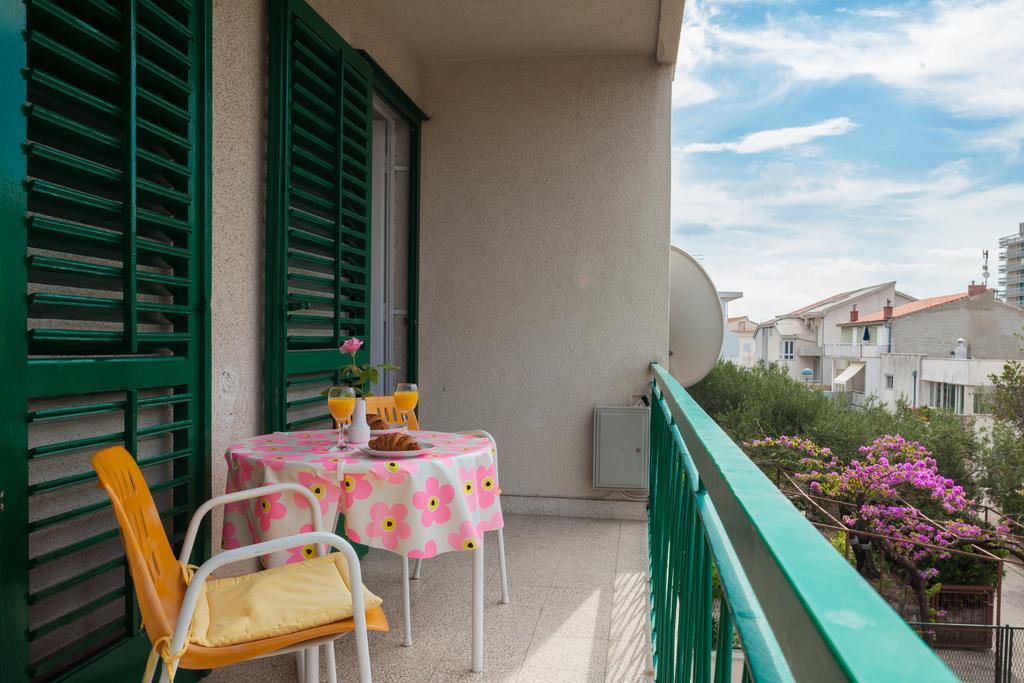Apartment Nevia Makarska Oda fotoğraf
