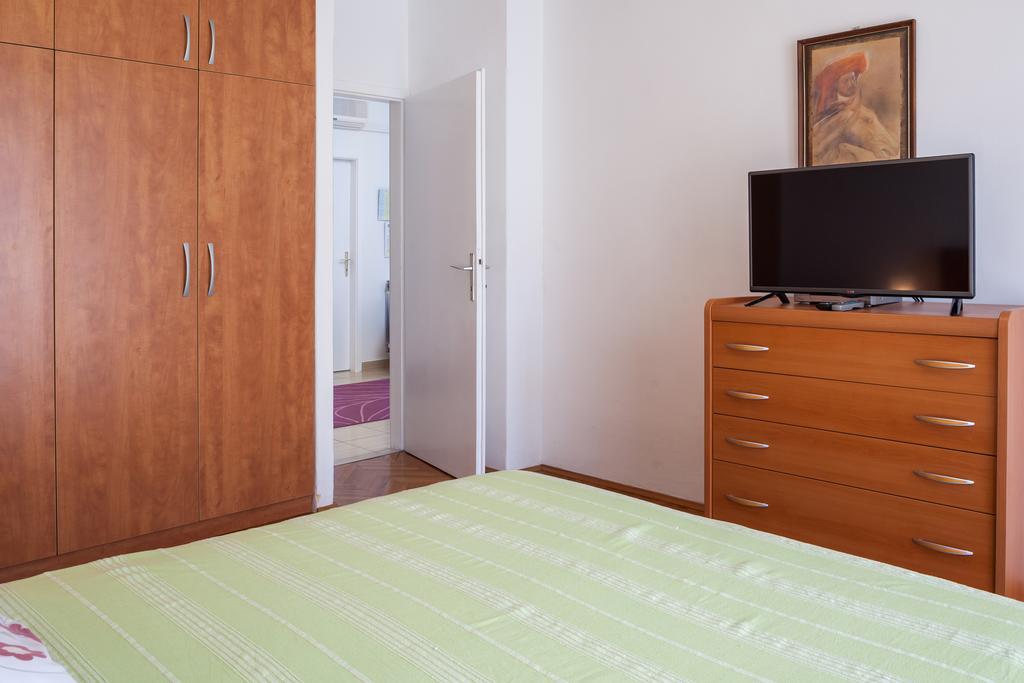 Apartment Nevia Makarska Oda fotoğraf
